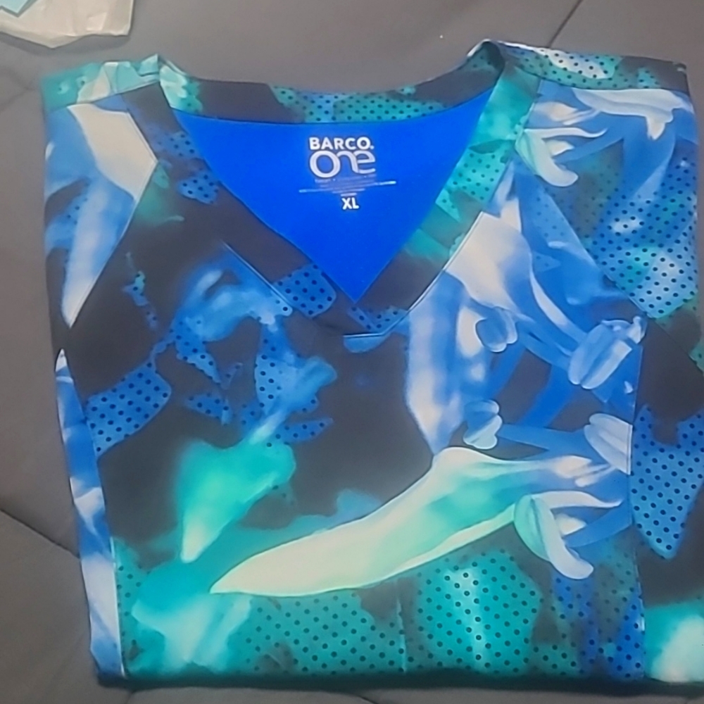 Uniform  shirt